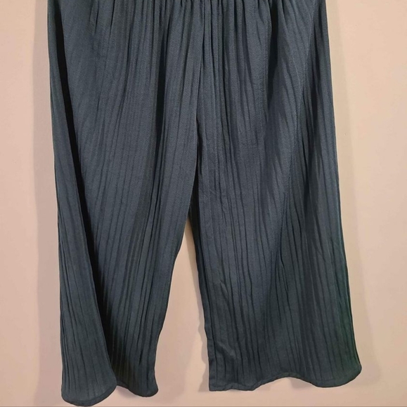 Loose pants/ palazzo - Picture 3 of 3